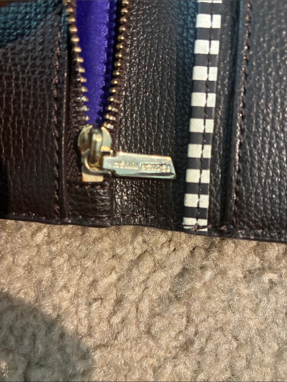 Henri Bendel Black and White Striped Zip-Around Wallet - Picture 8 of 9